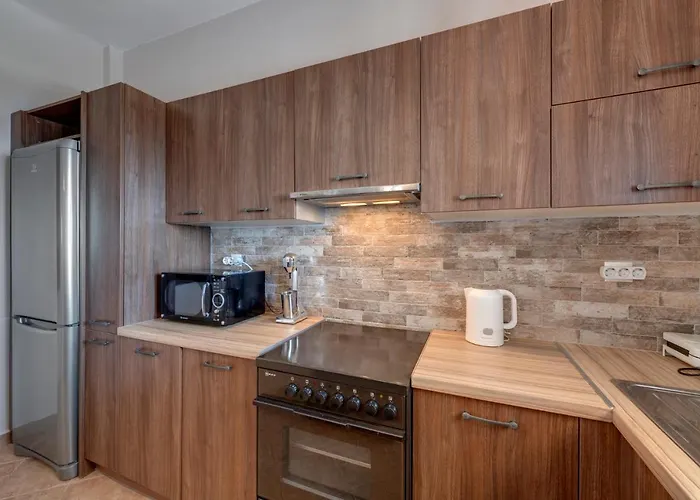 Vera Vista * Ano Syros